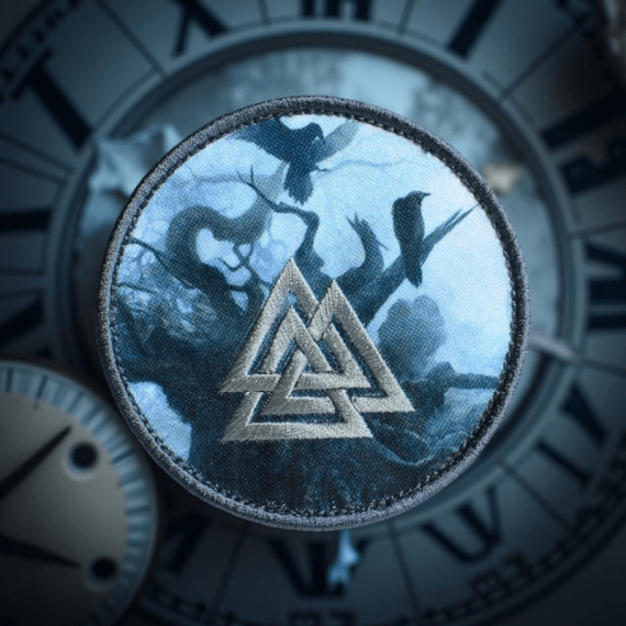 Нашивка, патч "Рунический символ валькнут и дерево жизни" тактическая с липучкой.